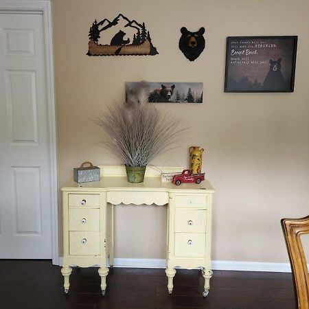 Cozy Pigeon Forge Home W Hot Tub Near River Ngoại thất bức ảnh