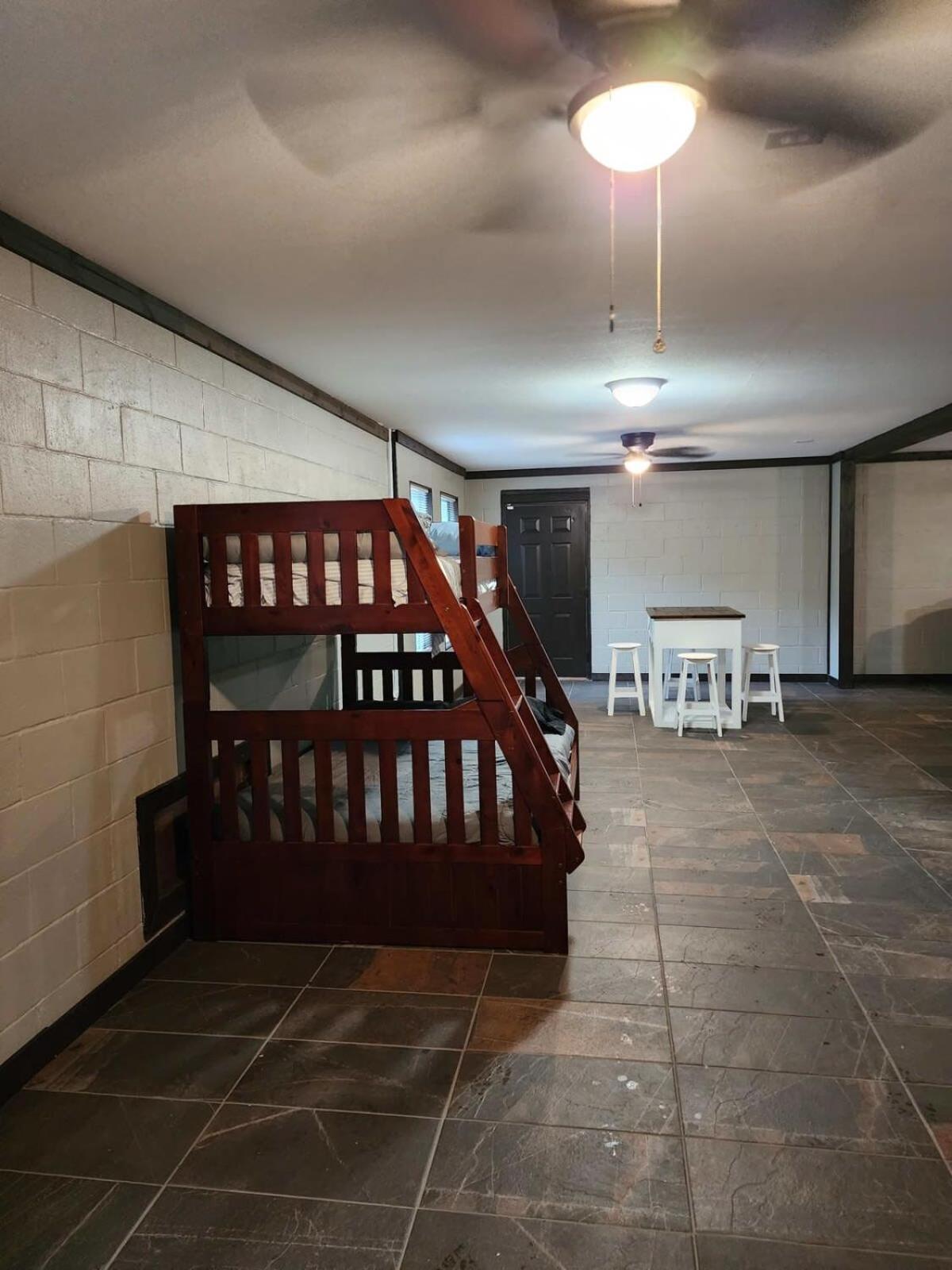 Cozy Pigeon Forge Home W Hot Tub Near River Ngoại thất bức ảnh